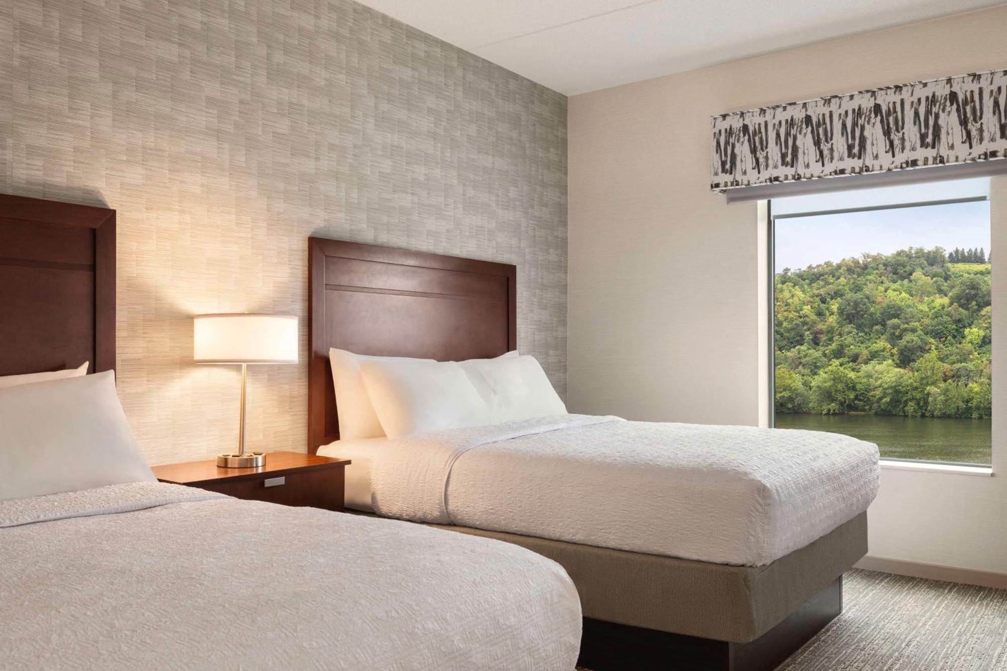 Hampton Inn & Suites Pittsburgh Waterfront West Homestead Eksteriør billede