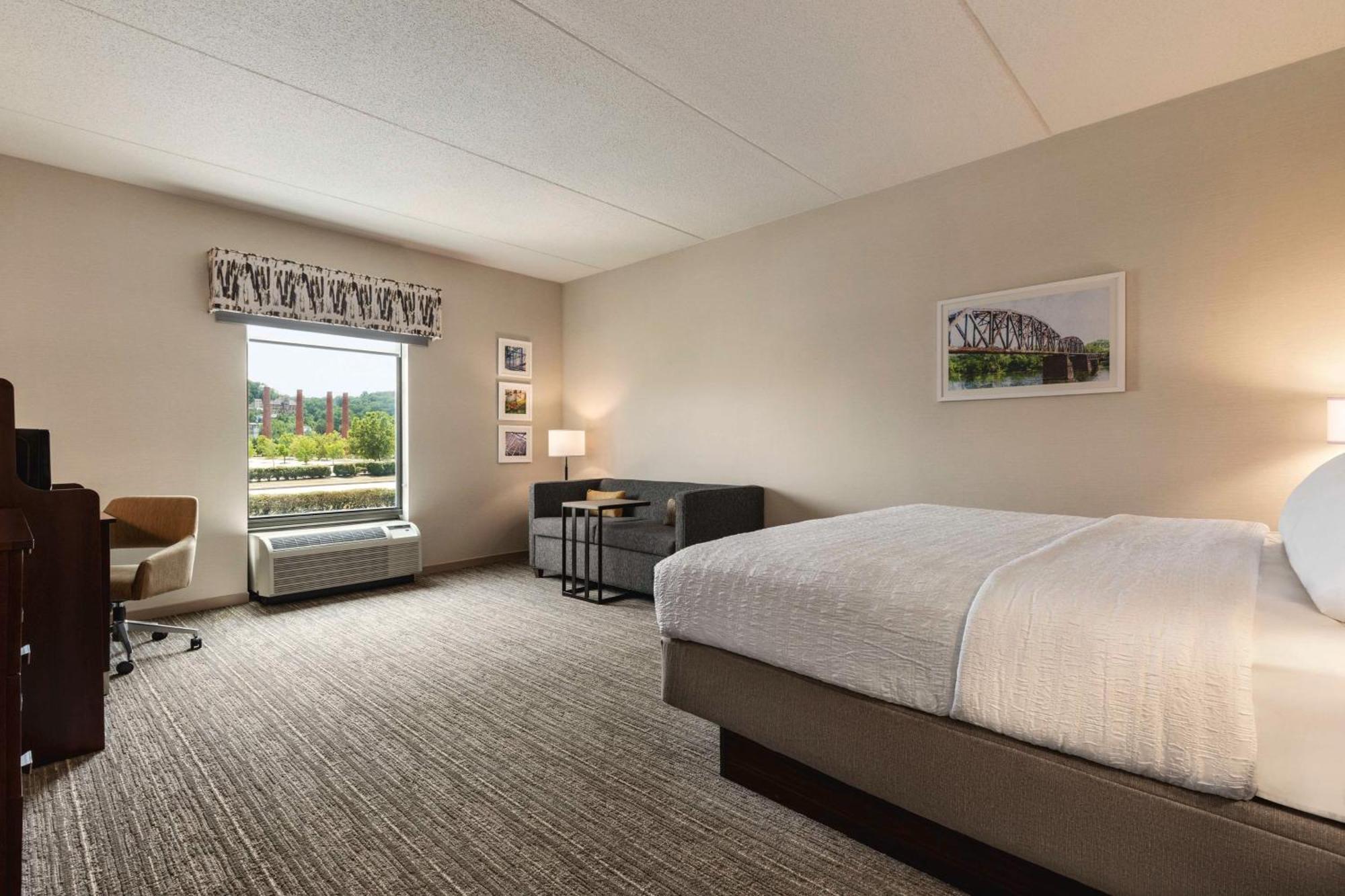 Hampton Inn & Suites Pittsburgh Waterfront West Homestead Eksteriør billede