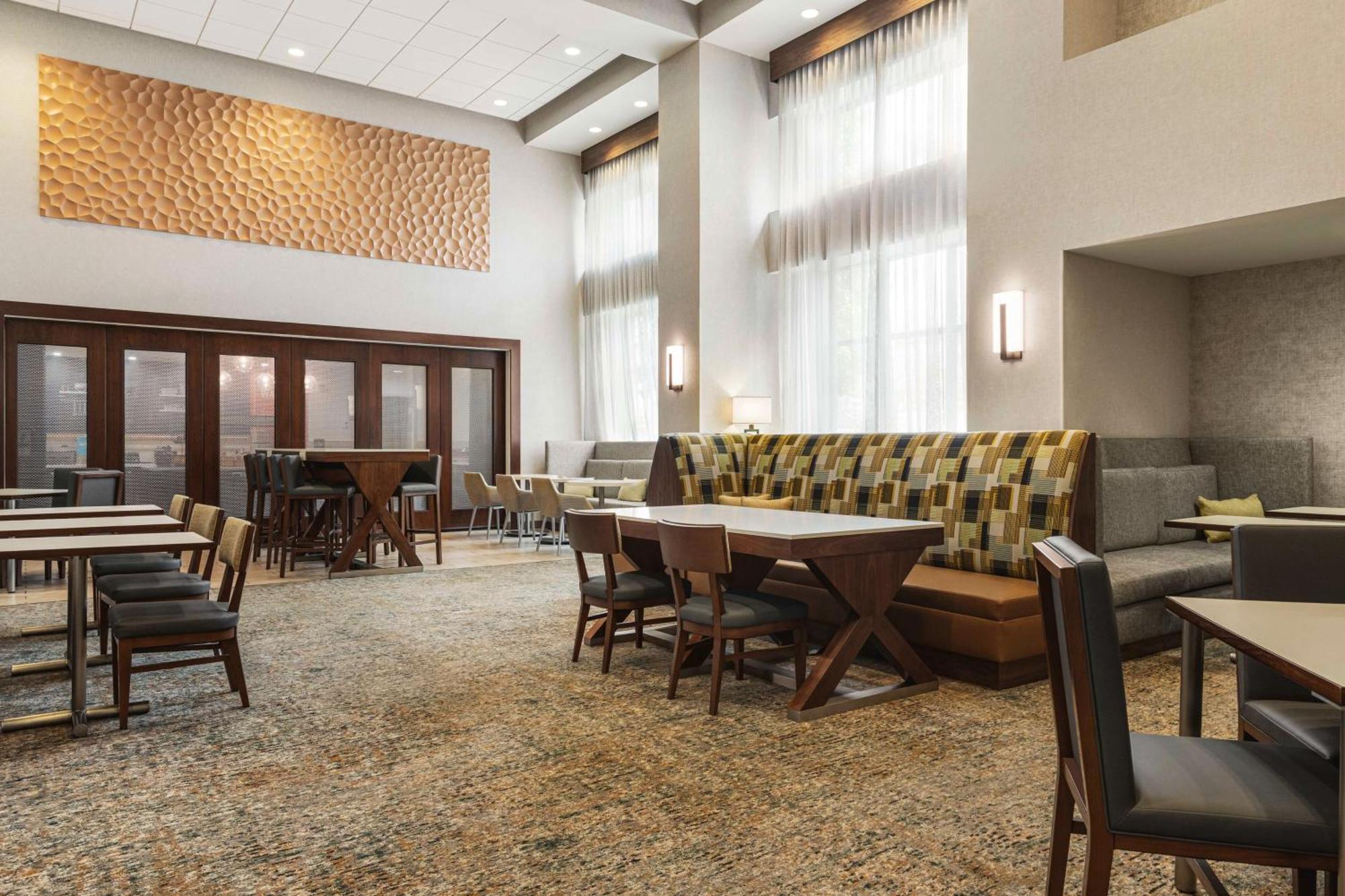 Hampton Inn & Suites Pittsburgh Waterfront West Homestead Eksteriør billede