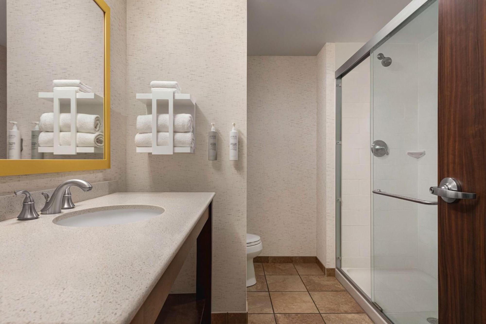 Hampton Inn & Suites Pittsburgh Waterfront West Homestead Eksteriør billede